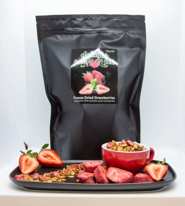 Freeze dried strawberries and muslie.